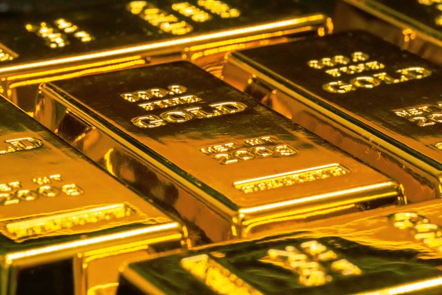 Gold price today : सोने और चांदी की कीमतों में गिरावट जारी है, जानिए इस समय क्या है दोनों की चाल?